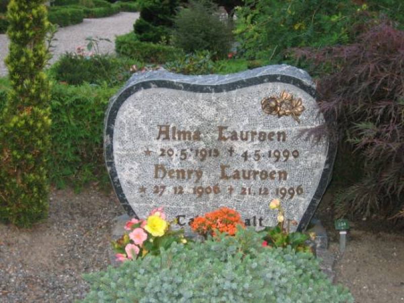 Henry Laursen.jpg